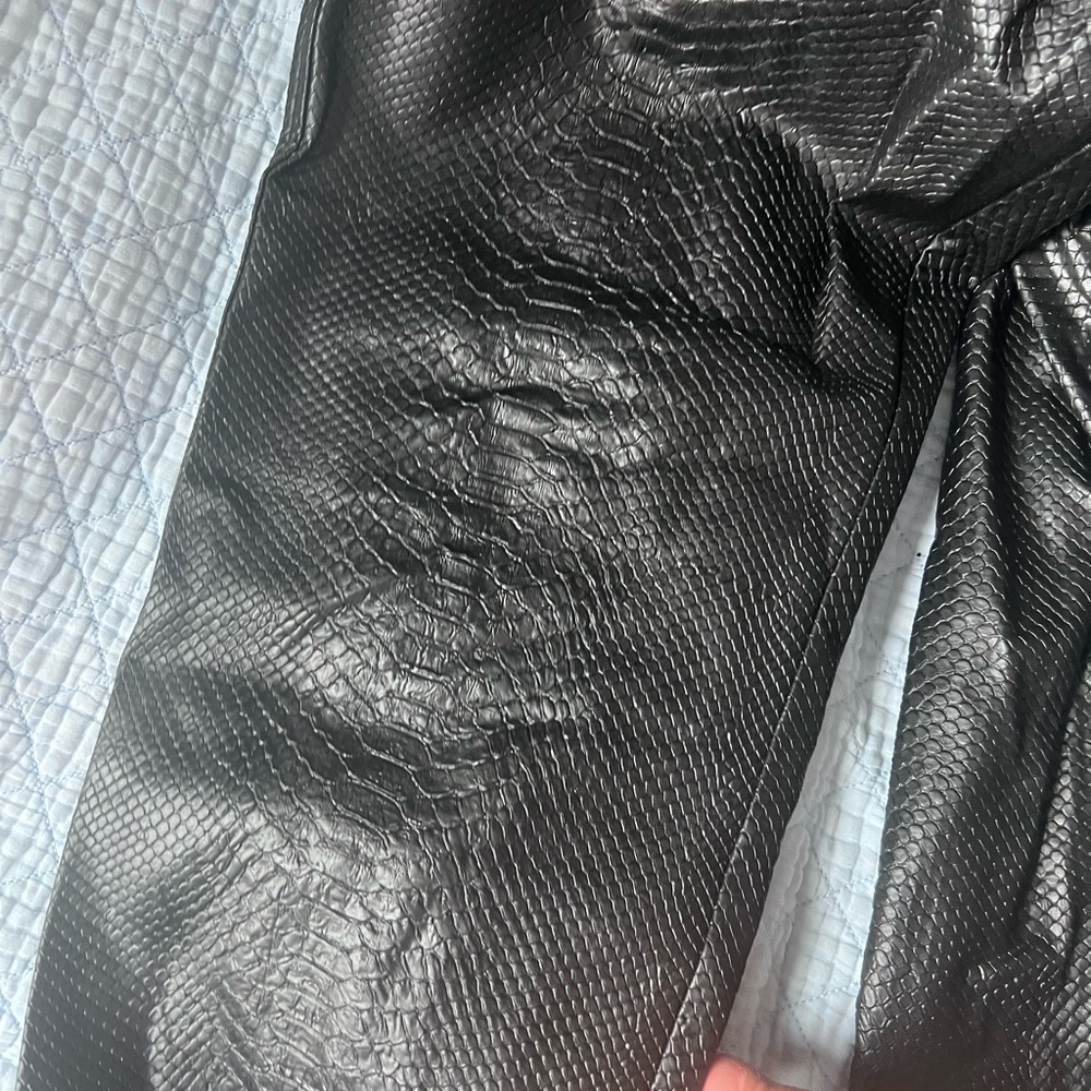 Babaton Textured Black Jacket - image 3